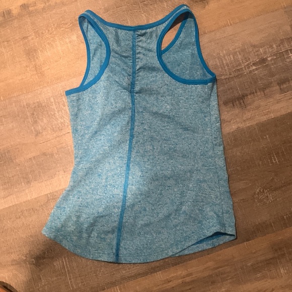 Under Armour racerback tank top - Picture 4 of 4